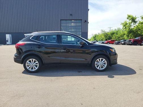 2019 Nissan Rogue Sport SV