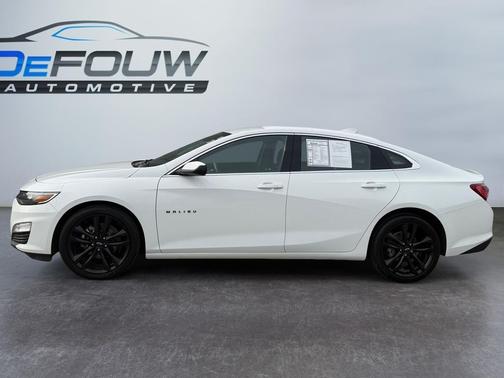 Summit White 2024 Chevrolet Malibu 1LT