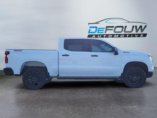 2025 Chevrolet Silverado 1500 LT Trail Boss