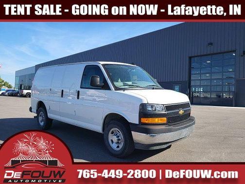 2024 Chevrolet Express 2500 RWD 2500 Regular Wheelbase WT