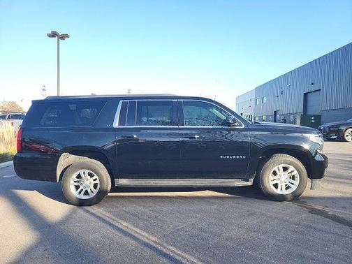 2019 Chevrolet Suburban LT