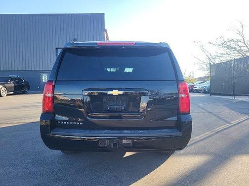 2019 Chevrolet Suburban LT