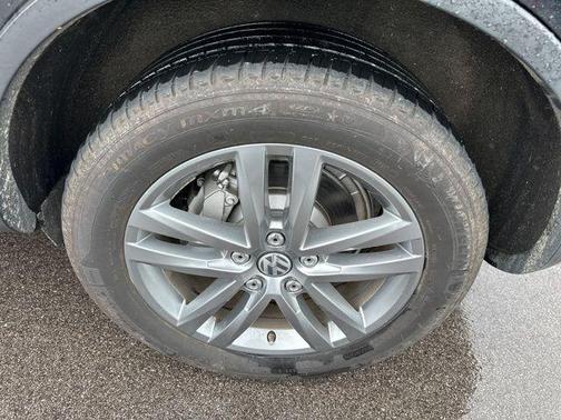 2015 Volkswagen Touareg TDI Lux