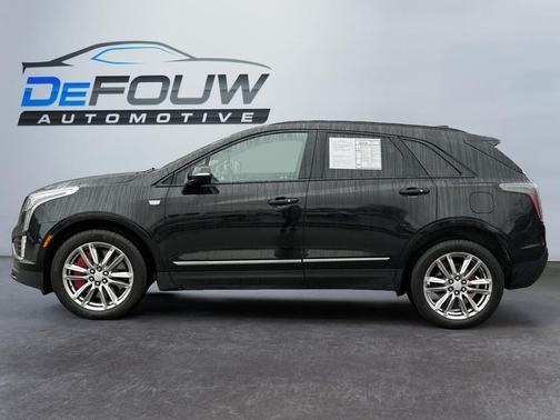 2024 Cadillac XT5 Sport