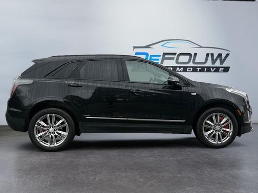 2024 Cadillac XT5 Sport