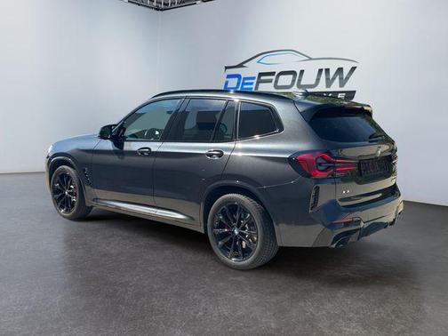 2024 BMW X3 M40i