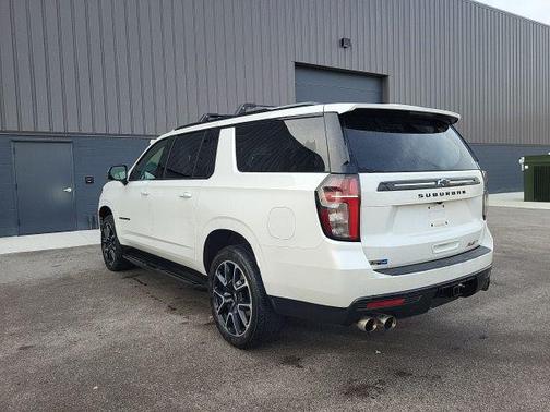 2024 Chevrolet Suburban RST