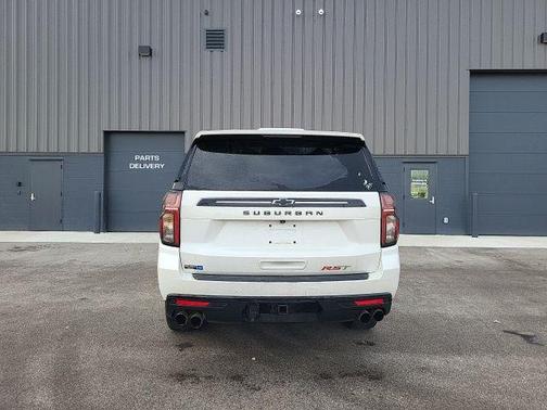 2024 Chevrolet Suburban RST