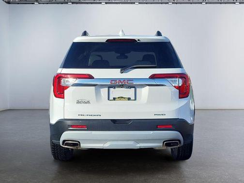 2023 GMC Acadia AWD SLT