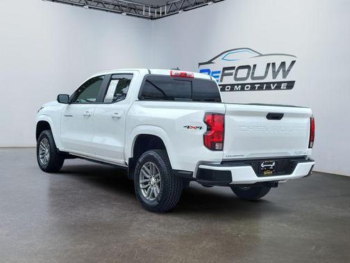 2024 Chevrolet Colorado LT