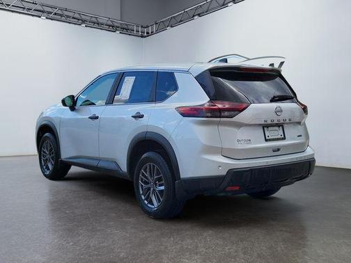 2025 Nissan Rogue S