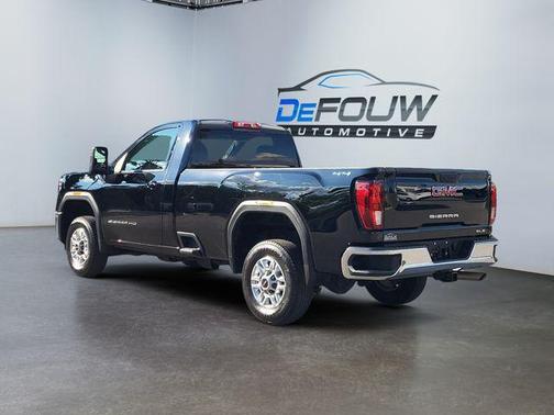 2024 GMC Sierra 2500 SLE