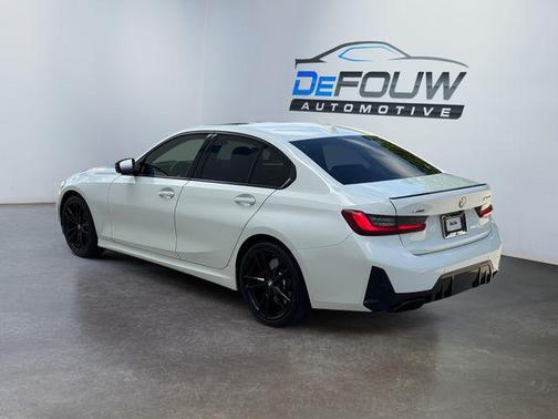 2023 BMW M340 i xDrive