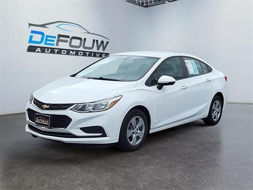 2018 Chevrolet Cruze LS