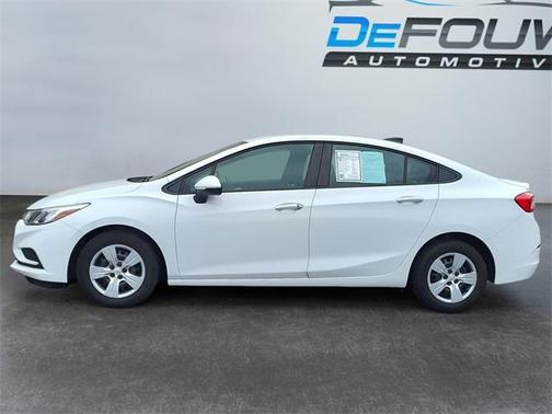 2018 Chevrolet Cruze LS