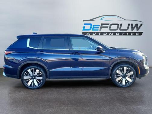 2025 Mitsubishi Outlander SE 2.5 S-AWC