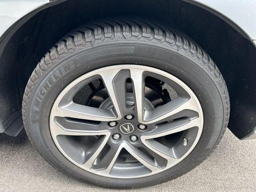 2017 Acura MDX Sport Hybrid w/Advance Package