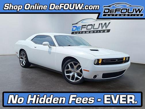 2016 Dodge Challenger SXT