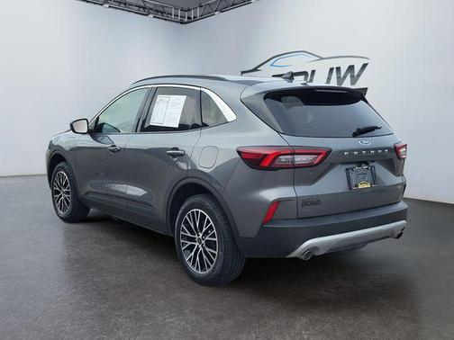2024 Ford Escape PHEV SE