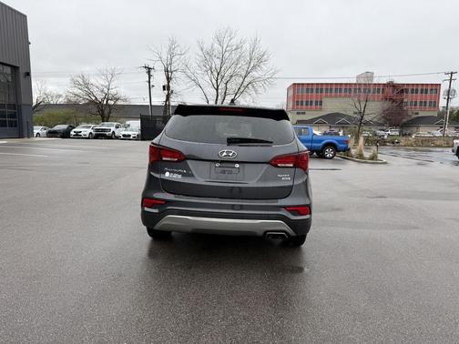 Platinum Graphite 2017 Hyundai Santa Fe Sport 2.4L