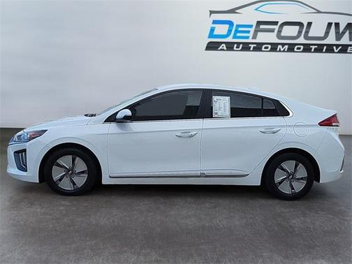 2021 Hyundai IONIQ Hybrid SE