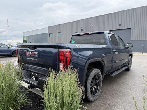 Pacific Blue Metallic 2022 GMC Sierra 1500 Pro