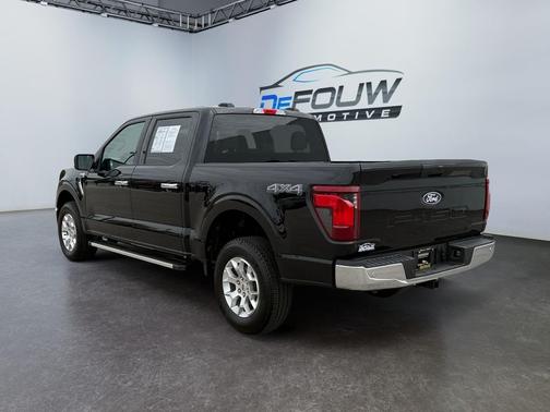 Agate Black 2025 Ford F-150 XLT