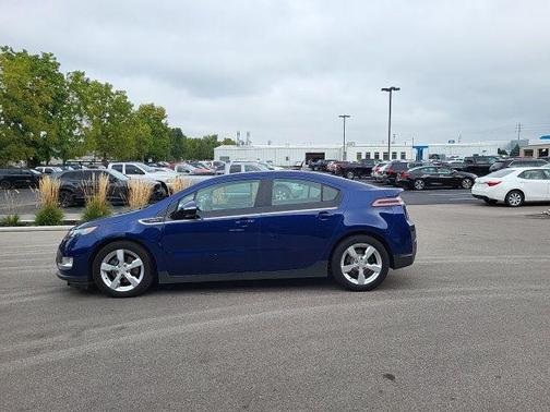 2012 Chevrolet Volt Base