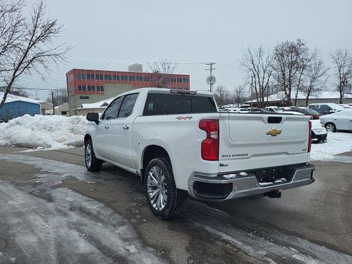 2022 Chevrolet Silverado 1500 LTZ