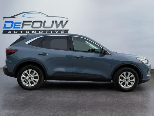Vapor Blue 2024 Ford Escape Active