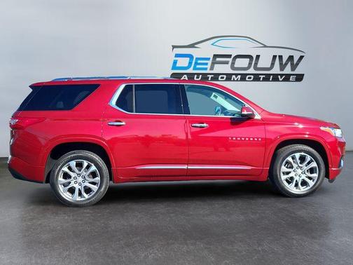 2021 Chevrolet Traverse Premier