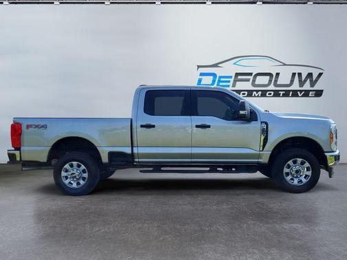 2024 Ford F-350 XLT