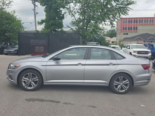 Pyrite Silver Metallic 2021 Volkswagen Jetta 1.4T R-Line
