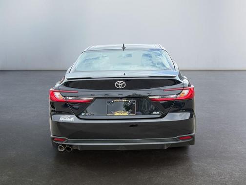 Midnight Black Metallic 2025 Toyota Camry SE