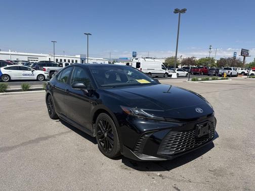 Midnight Black Metallic 2025 Toyota Camry SE
