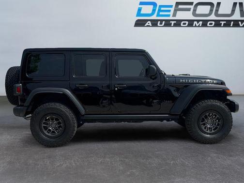 2022 Jeep Wrangler Unlimited High Tide 4x4