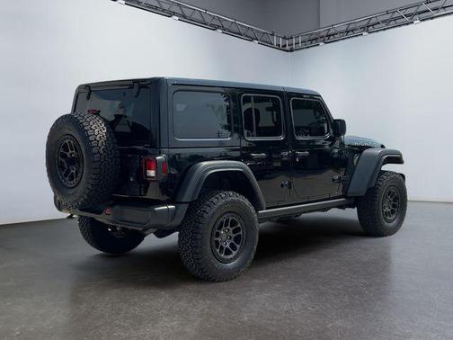 2022 Jeep Wrangler Unlimited High Tide 4x4