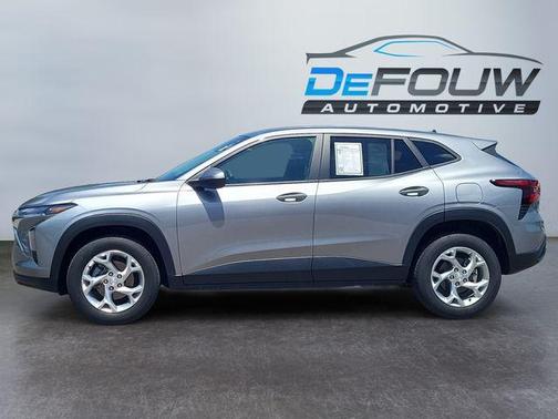 2024 Chevrolet Trax LS
