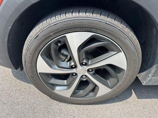 2017 Hyundai TUCSON Sport