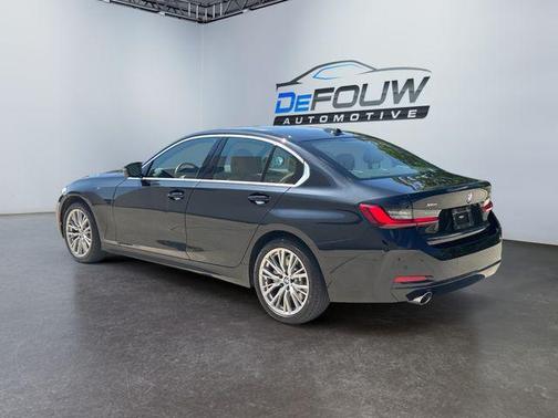 2023 BMW 330 xDrive