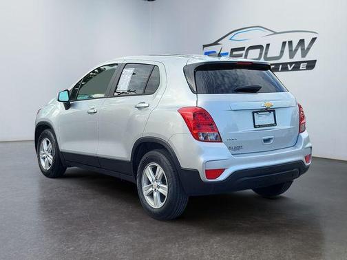 2022 Chevrolet Trax LS