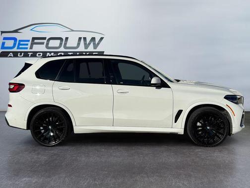 2023 BMW X5 sDrive40i