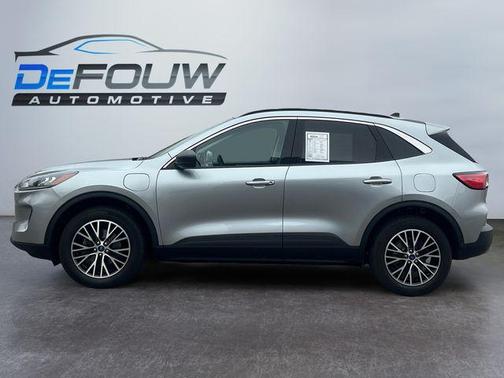 2022 Ford Escape SE