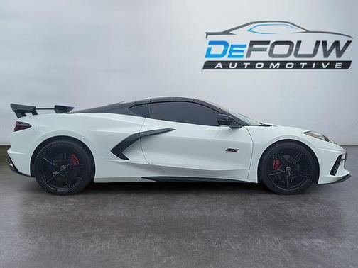 2023 Chevrolet Corvette Stingray w/2LT