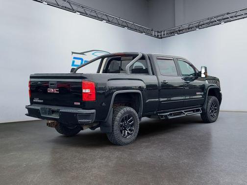 2018 GMC Sierra 2500 SLT