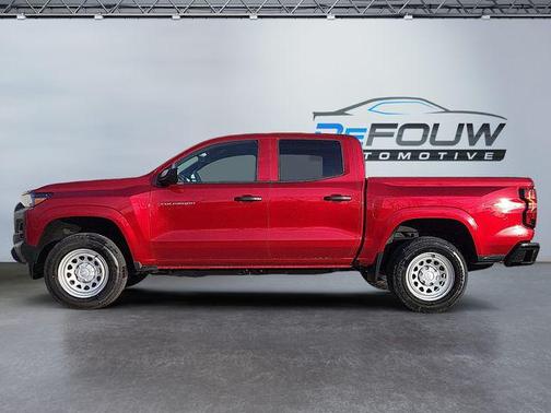 2025 Chevrolet Colorado WT