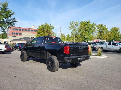2017 Chevrolet Silverado 1500 2LT