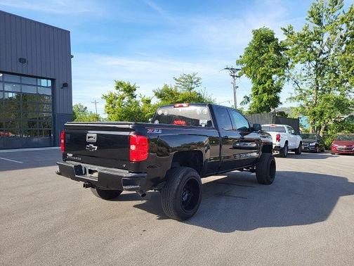 2017 Chevrolet Silverado 1500 2LT