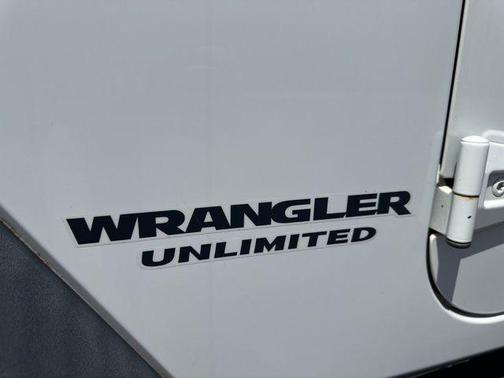 2016 Jeep Wrangler Unlimited Willys Wheeler