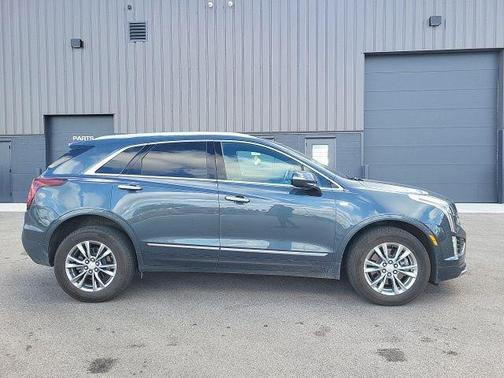 2021 Cadillac XT5 Premium Luxury